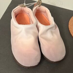 Nike ACG shoes miles toggle light pink brown soles new size 9